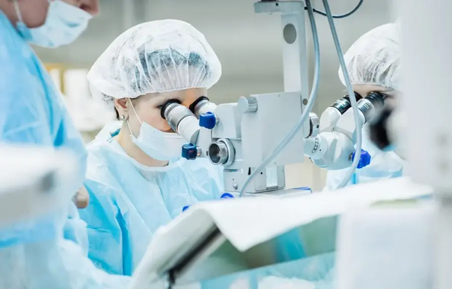 операція з катаракти